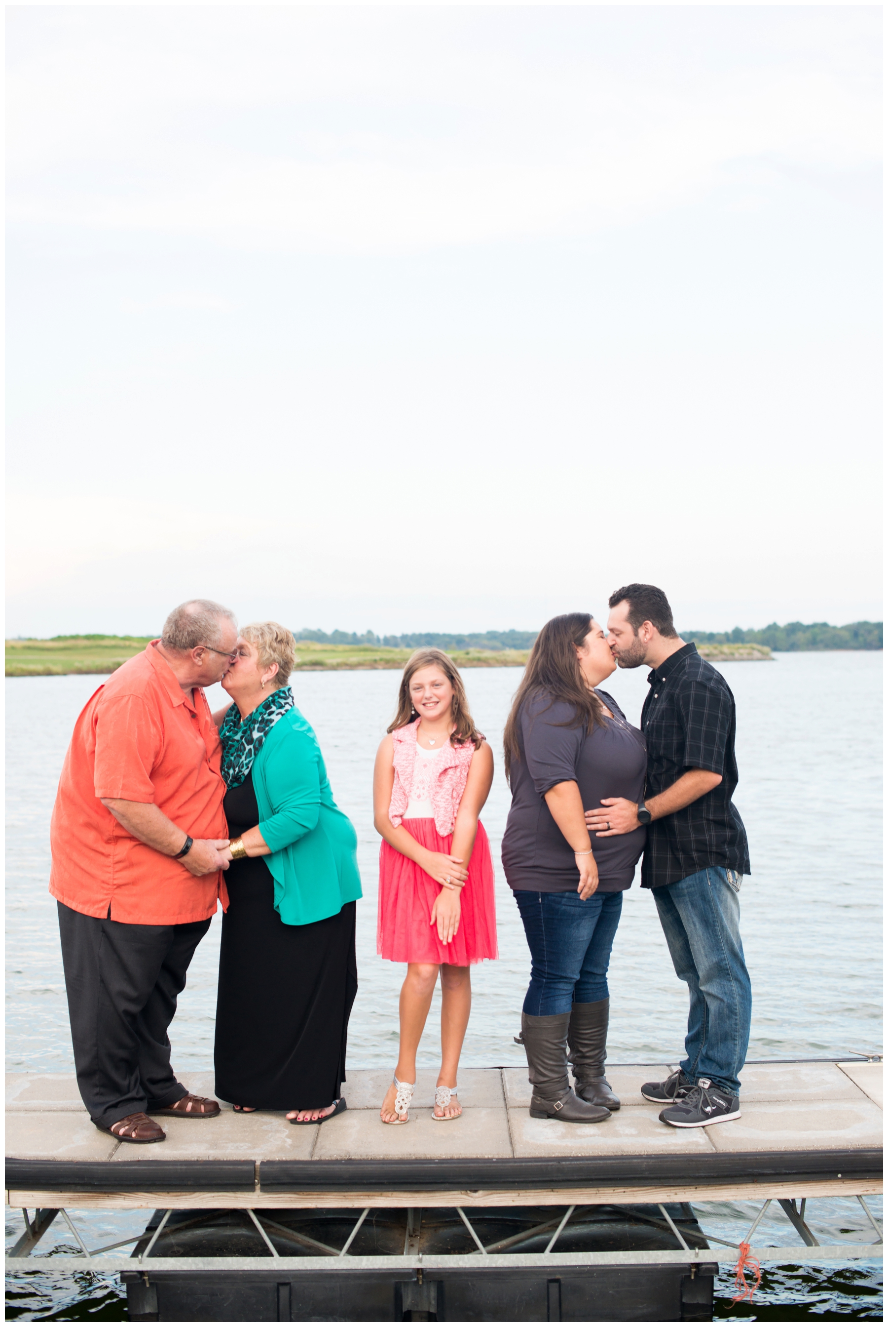 family-pictures-at-smithville-lake_0011